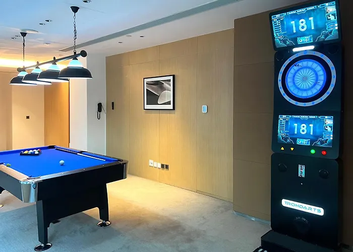 Oasis Aurum 181 Hotel